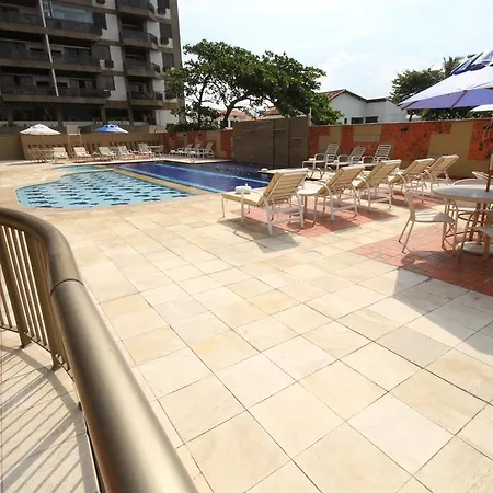 Aparthotel The 